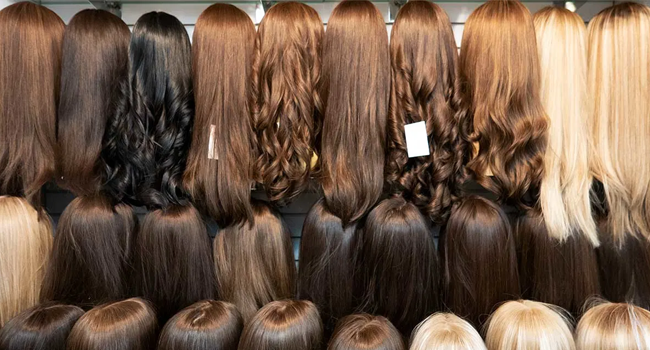Pelucas Oncológicas: Más que una Solución Estética, una Fuente de Bienestar y Confianza